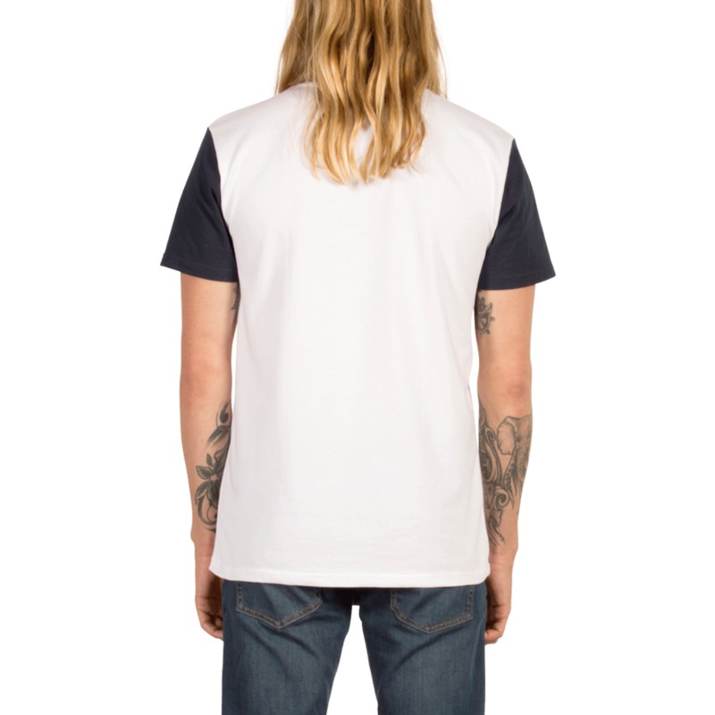 camiseta-manga-corta-blanca-y-azul-marino-washer-navy-de-volcom