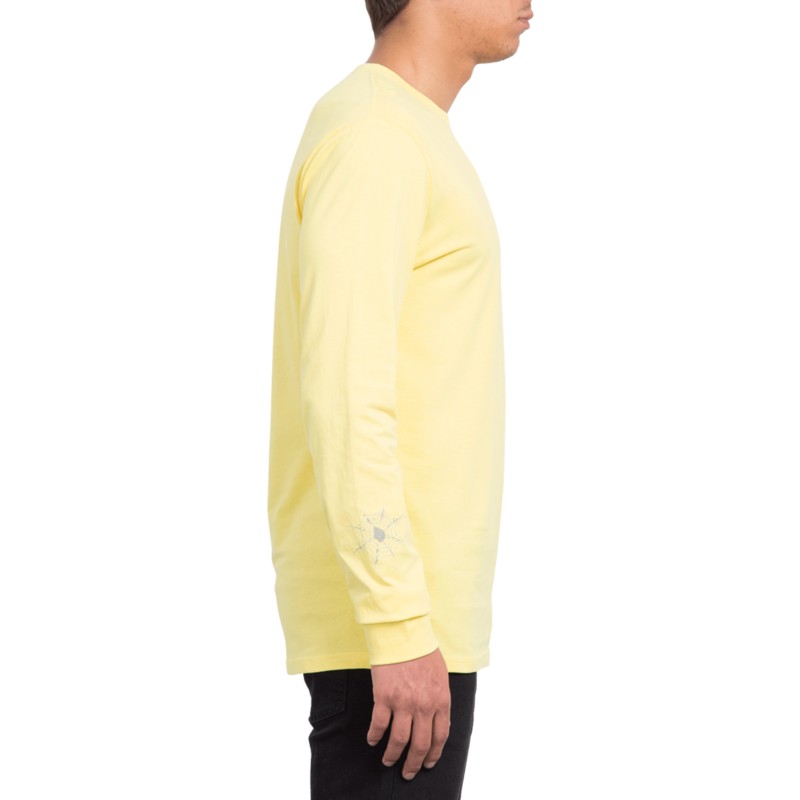 camiseta-manga-larga-amarilla-lopez-web-yellow-de-volcom